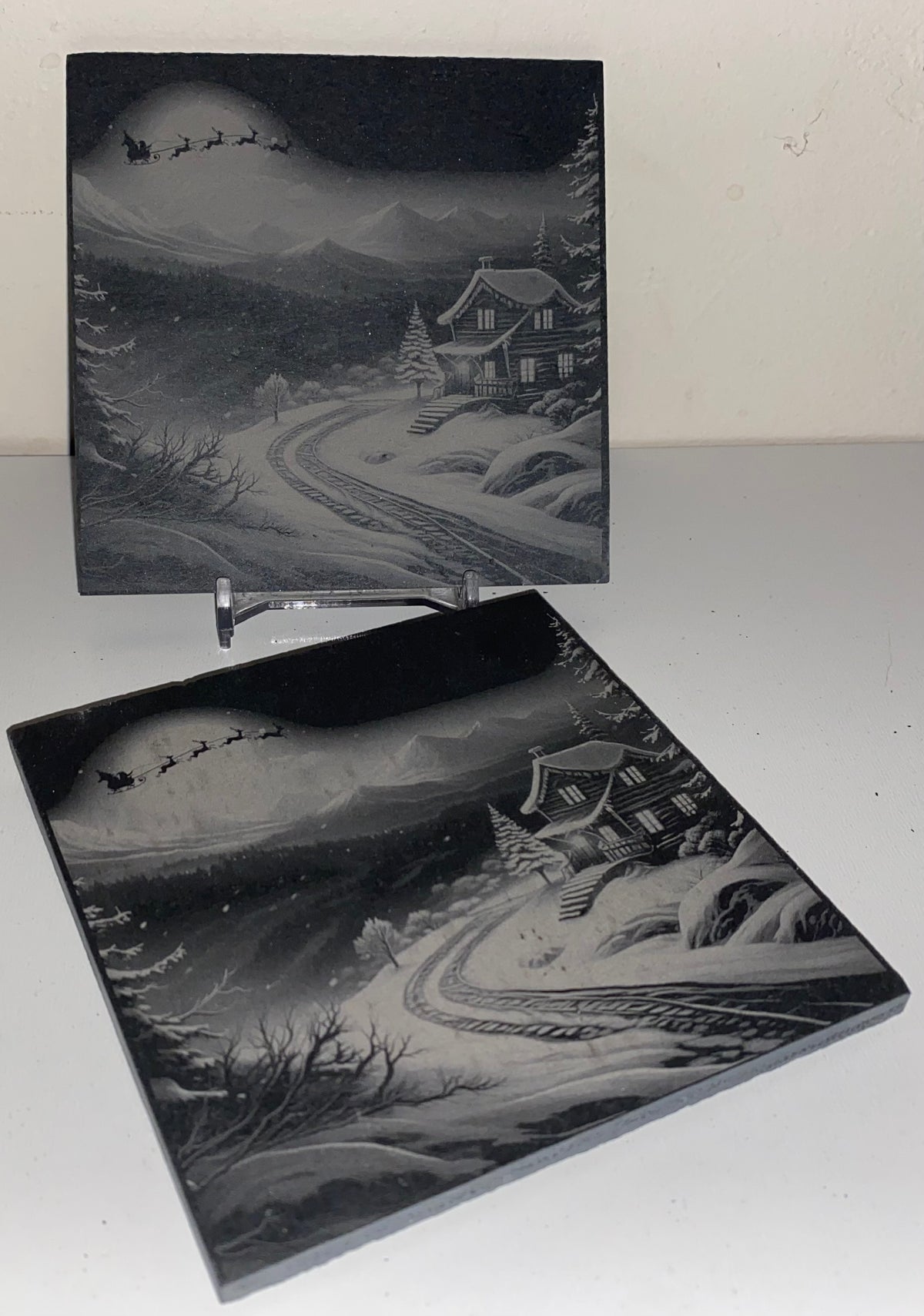 Sous verre chalet dans la neige